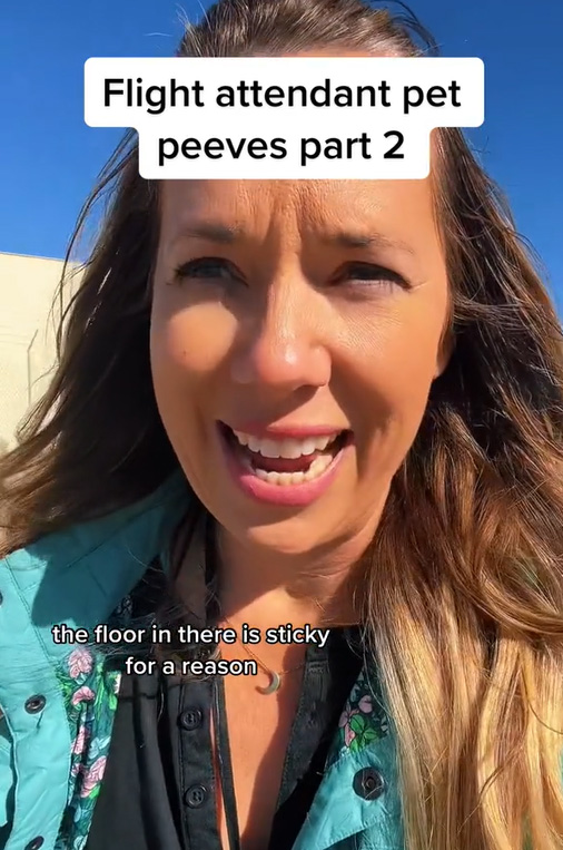 แอร์เมาท์ผู้โดยสาร