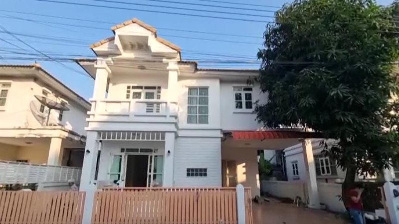 ผู้เช่าแสบ