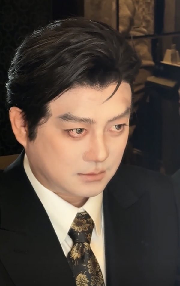 ช่างแต่งหน้าเมคโอเวอร์