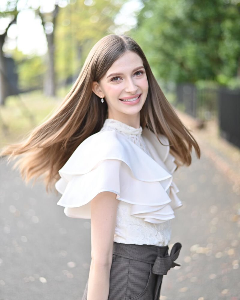 คาโรลินา ชิอิโนะ