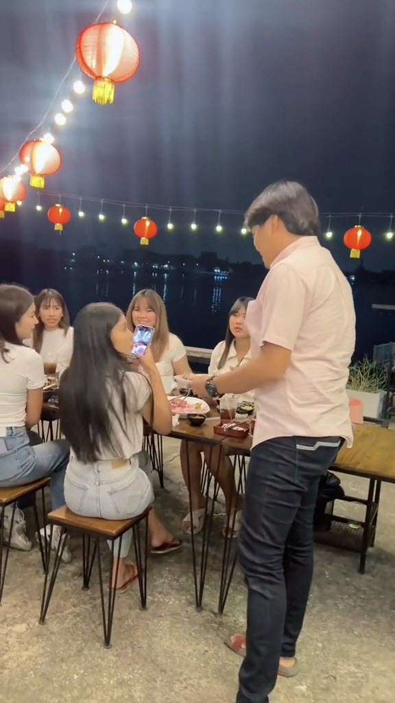 เซอร์ไพรส์ขอแต่งงาน