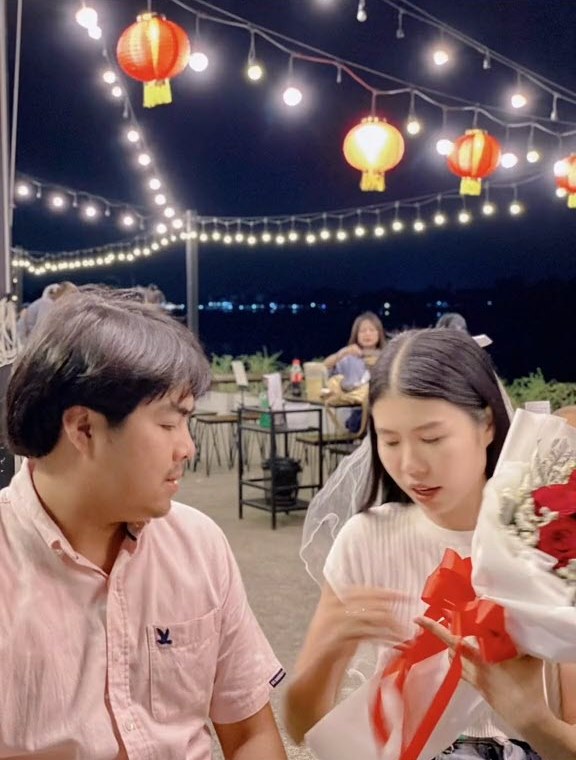 เซอร์ไพรส์ขอแต่งงาน