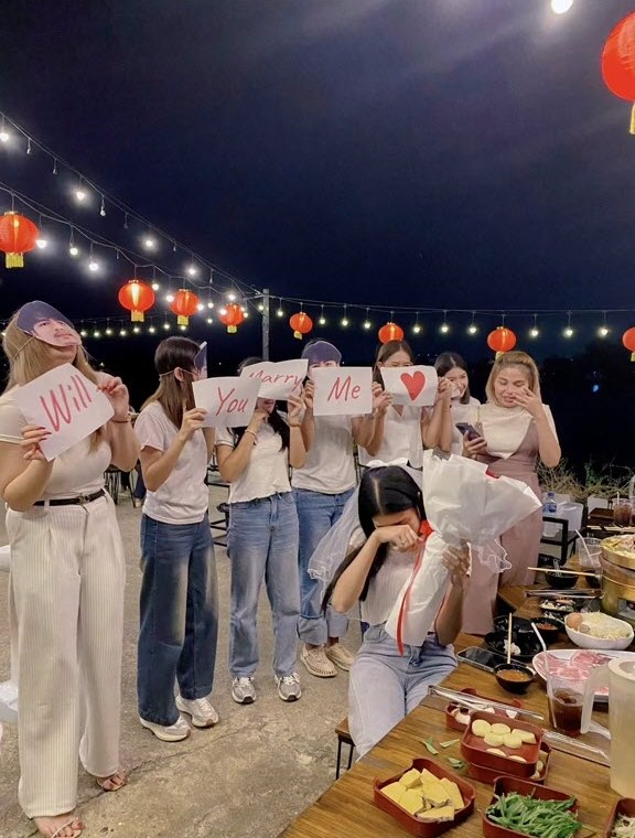 เซอร์ไพรส์ขอแต่งงาน