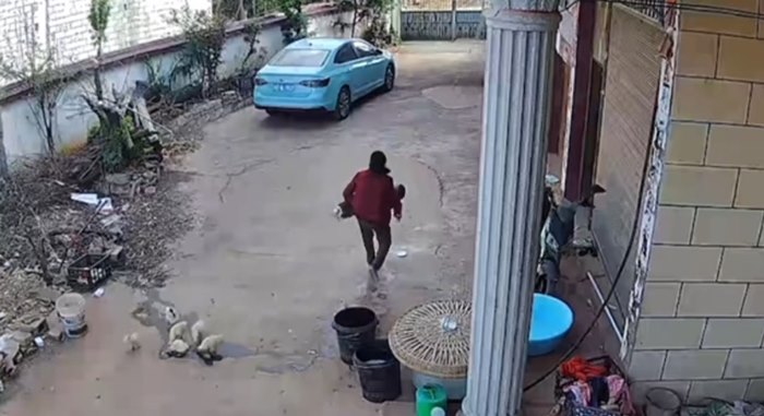 เด็กจมน้ำในถัง