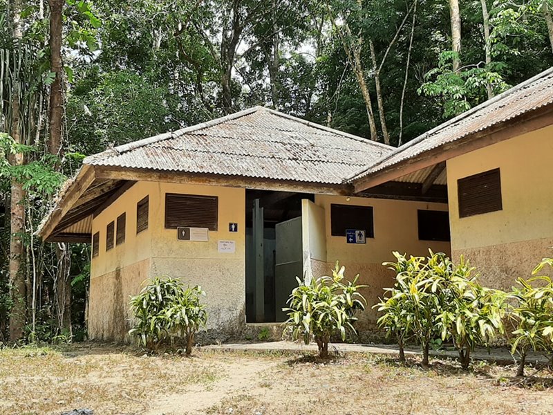 ห้องน้ำ น้ำตกโตนเต๊ะ