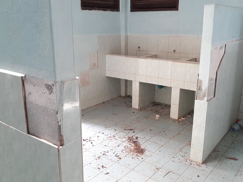 ห้องน้ำ น้ำตกโตนเต๊ะ