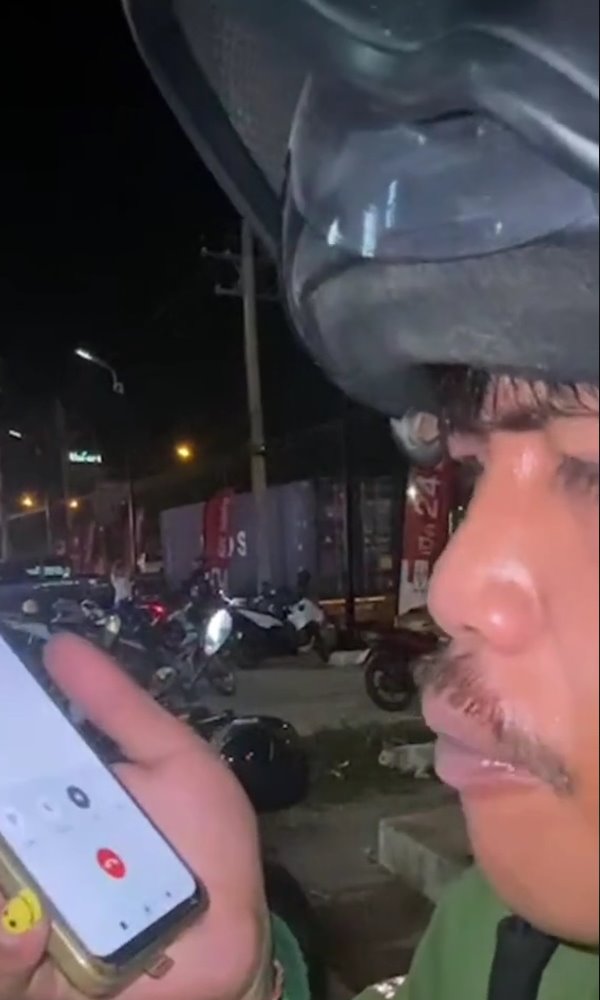 ไรเดอร์ส่งอาหาร