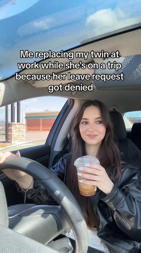 แฝดสลับตัวไปทำงาน