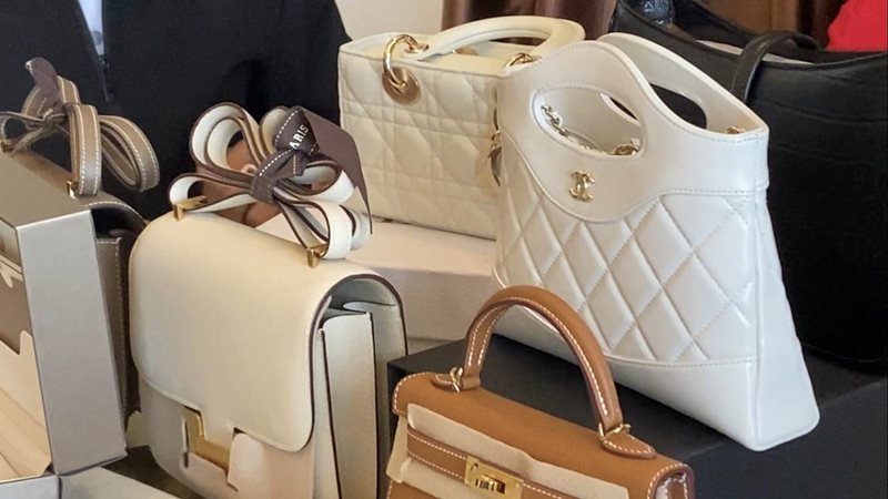 เหยื่อดาหน้าร้อง อดีตดารามากสี ขายแบรนด์เนมปลอม