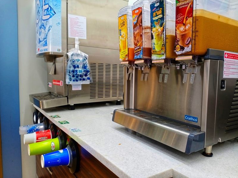 ซื้อกาแฟเซเว่นแบบกด ไม่ใส่น้ำแข็ง ผิดไหม