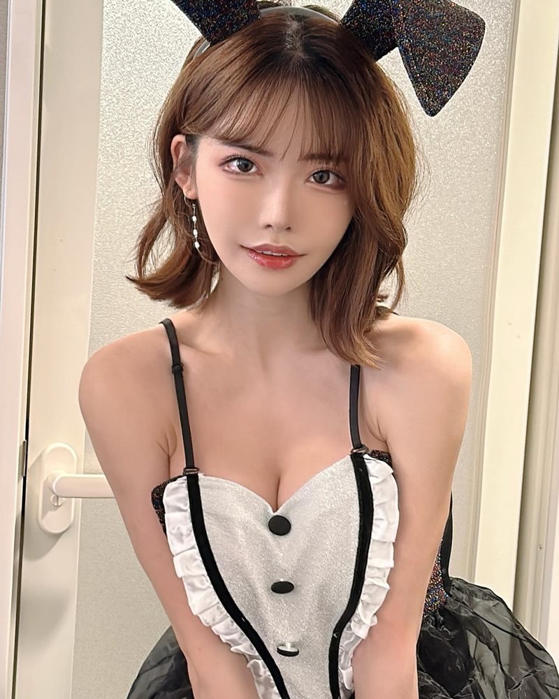 เอมิ ฟูคาดะ (Eimi Fukada) ดารา AV ดัง เผยรายได้และสเปกหนุ่ม