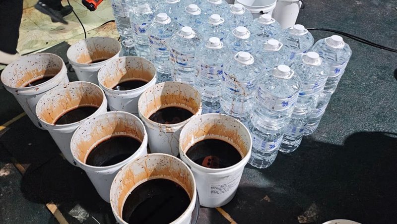 บุกจับเครือข่ายยาแก้ไอปลอม ล็อตใหญ่กว่า 100 ล้าน อึ้งสภาพโรงงาน