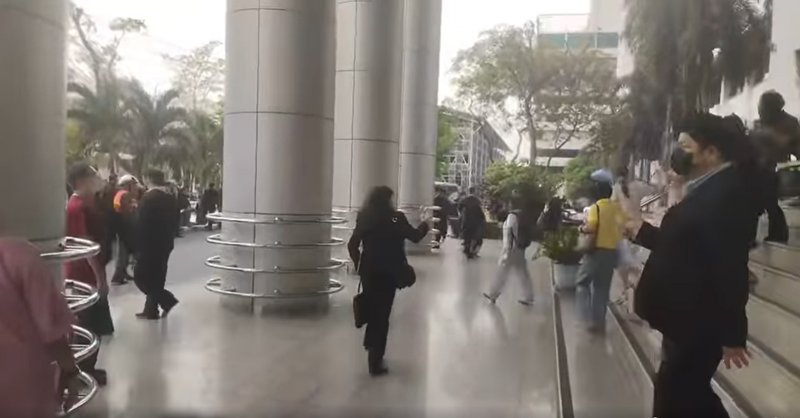 ศูนย์ราชการ แจ้งวัฒนะ ตึกทรุด ศาลอาญารัชดา โดนด้วย