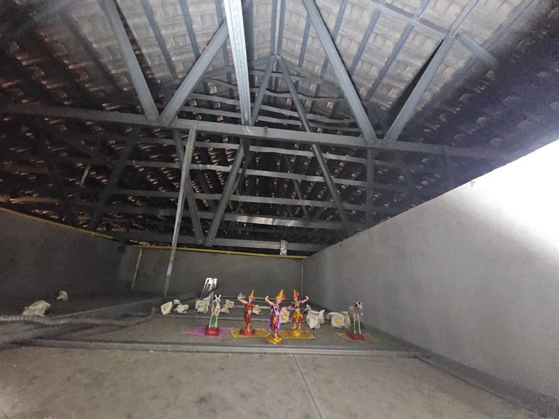 ซื้อบ้านมารีโนเวท หลอนสะพรึงเจอตุ๊กตา ธูป เลือด แต่คนดูเอ๊ะ