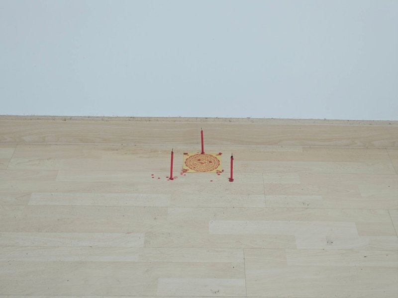 ซื้อบ้านมารีโนเวท หลอนสะพรึงเจอตุ๊กตา ธูป เลือด แต่คนดูเอ๊ะ