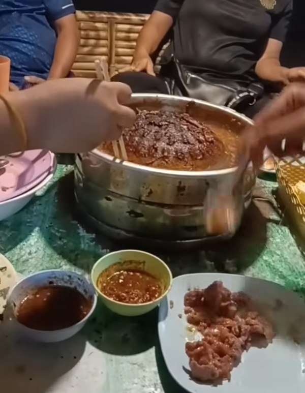 ร้านหมูกระทะ แจงอีกมุมหลังปรับเศษเนื้อลูกค้า 36 บาท