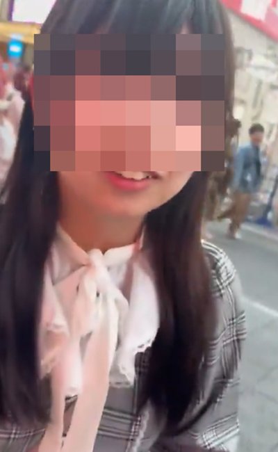 เสื่อม สาวถกกระโปรงฉี่บนท่อ หัวเราะคิกคัก ทำคนญี่ปุ่นถกเดือด