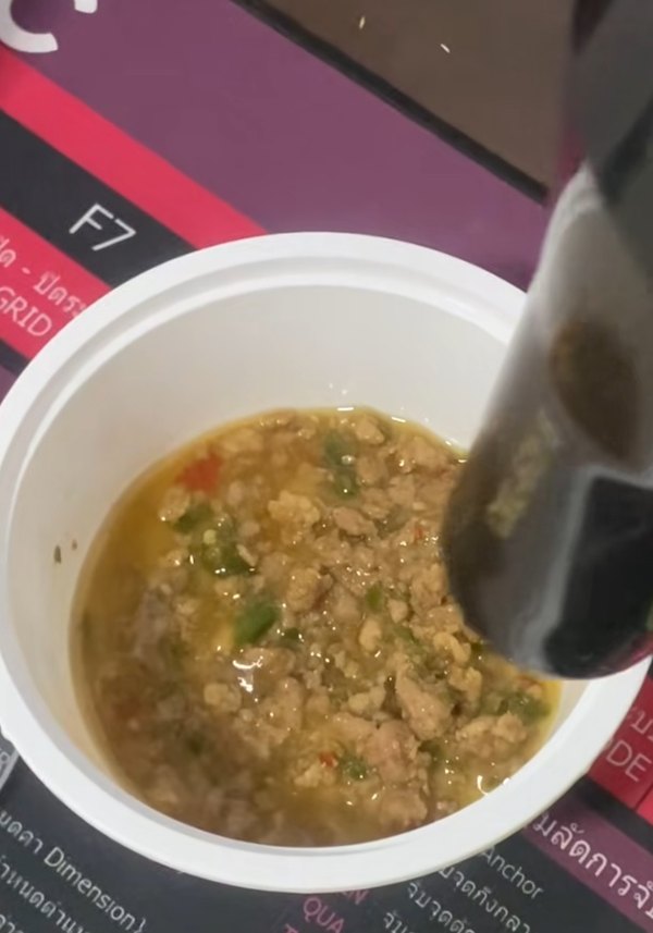 มิติใหม่ อุ่นอาหารด้วยไดร์เป่าผม