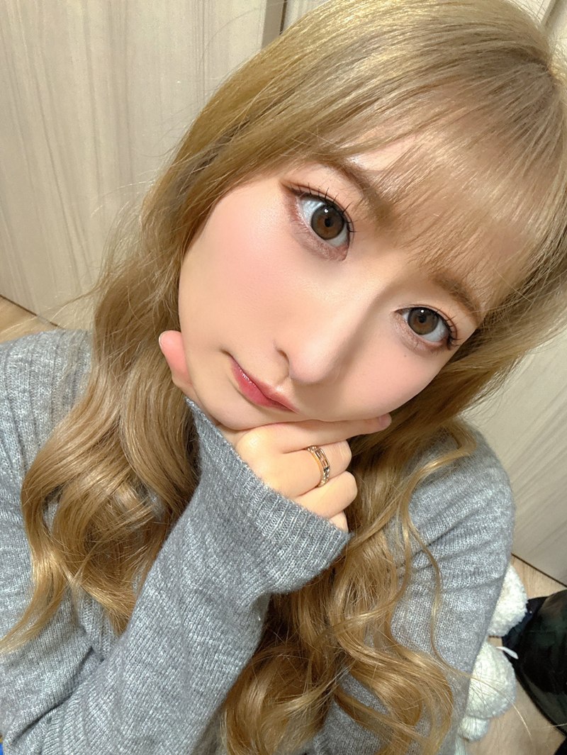 Suehiro Jun ดารา AV เป็นชู้นักเบสบอล ถูกแฉจนหายหน้า ล่าสุดกลับมาแล้ว