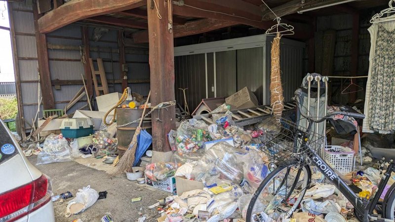 บ้านคนดูแลสัตว์สภาพเหมือนนรก ทำแมวตายเป็นร้อย