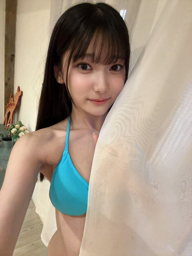 Hatsumi Nanoka นักศึกษาชั้นนำ ผันตัวเป็นดารา AV น้องใหม่