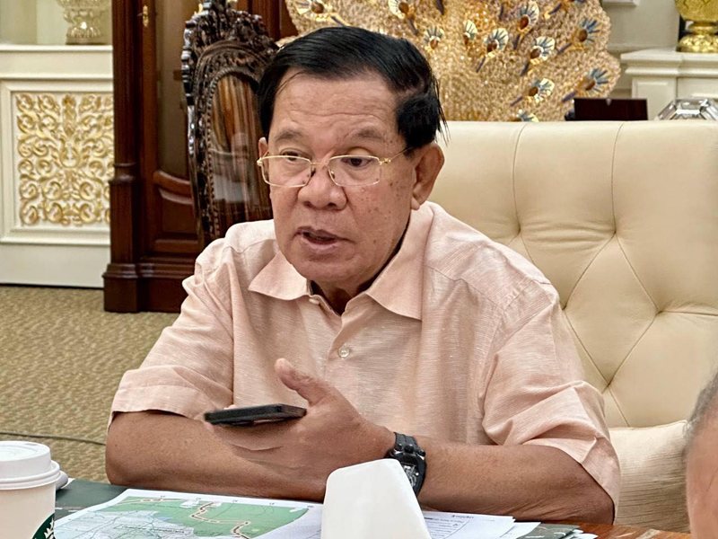 คนไทยร่วมใจโพสต์คำนี้ใส่ ฮุน เซน หลังลงรูปงีบ ส่องแก้วสตาร์บัค หวานร้อย