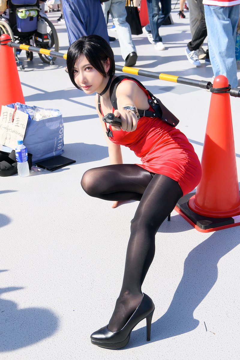 คุณแม่วัย 48 แต่งคอสเพลย์ Ada Wong เป๊ะจนเป็นไวรัล 