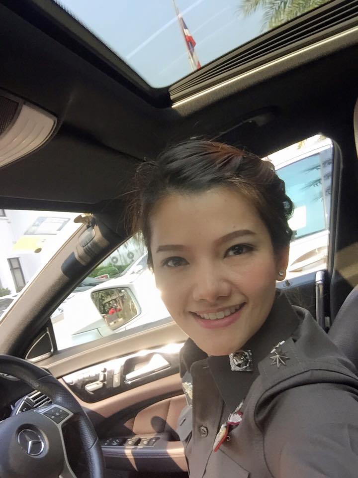 หมอแอร์ พ.ต.ท.แพทย์หญิงอัญชุลี ธีระวงศ์ไพศาล