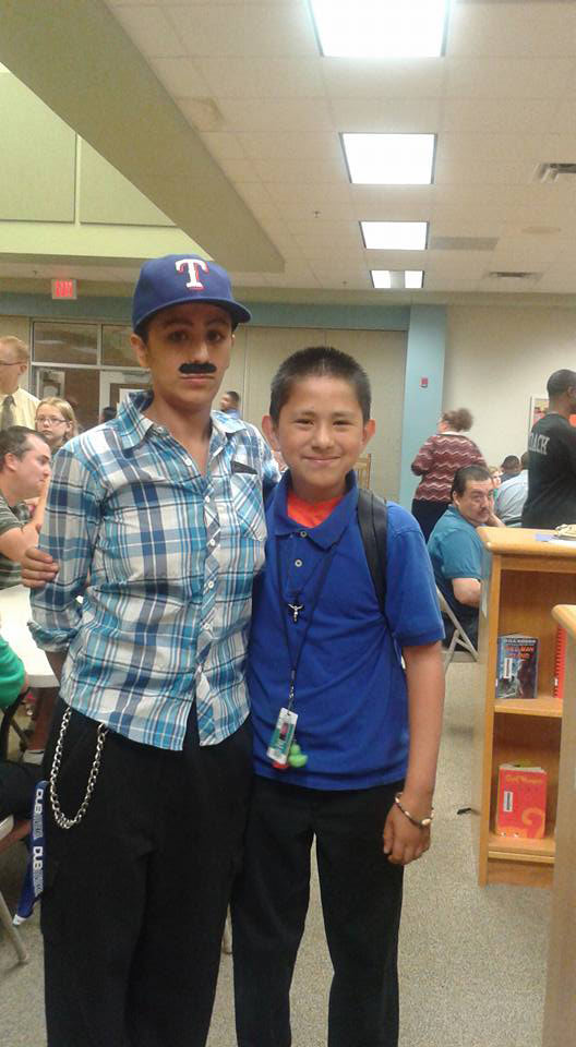 สุดยอดซิงเกิลมัม แปลงโฉมเป็นคุณพ่อพาลูกร่วมกิจกรรม Donuts with Dad