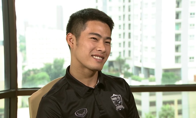 สารัช อยู่เย็น เปิดใจแมน ๆ ใครหล่อที่สุดในทีมชาติไทย คำตอบคือ...