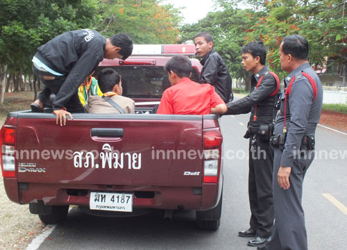  ตร.พิมาย ไล่จับนักเรียนโดดเรียนมั่วสุม (ไอเอ็นเอ็น)