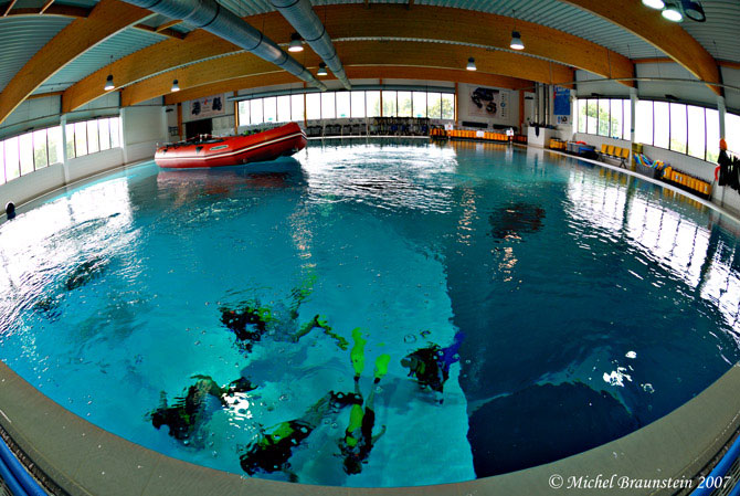 NEMO 33 สระว่ายน้ำที่ลึกที่สุดในโลก
