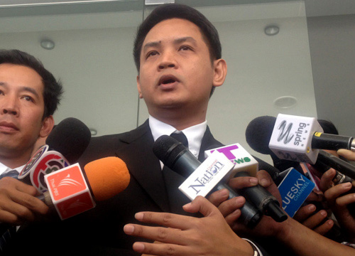 สุริยะใส กตะศิลา