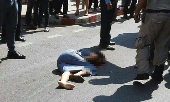 กาญจน์ภัสร์ ศิริประทุม หรือ วิเวียน สองสาวเล่าเรื่อง