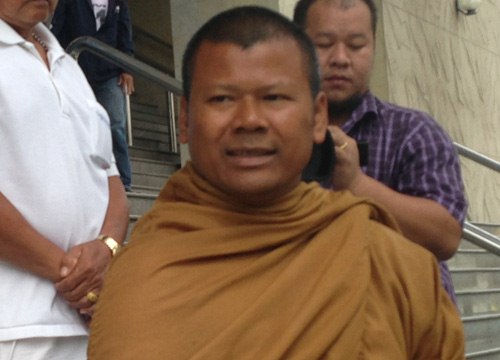 พระธีรธนัชณฤทธา เสาวภาคย์ โชติรส