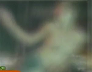 สาวเปลือยอก