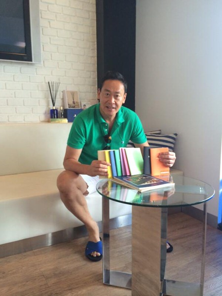 เศรษฐา ทวีสิน