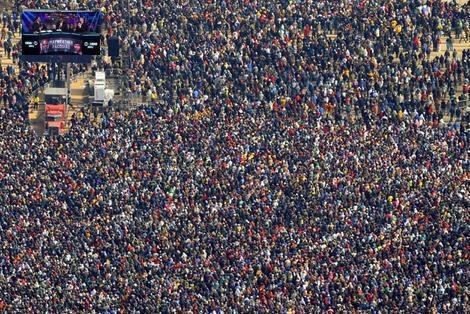 แมนนี่ ปาเกียว ฟลอยด์