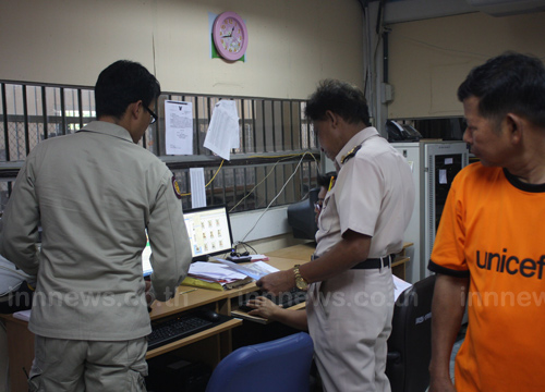 รูปนักโทษพิษณุโลก ใส่โซ่ตรวน ว่อนเฟซบุ๊ก