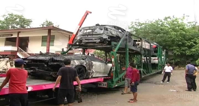 ไฟไหม้รถหรู