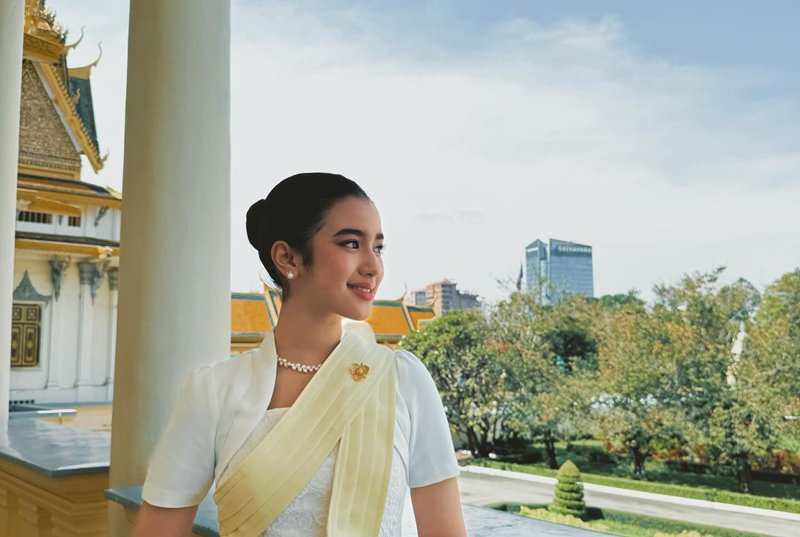 กษัตริย์กัมพูชา ทรงสถาปนา นโรดม เจนณา เจ้าหญิงน้อยแห่งกัมพูชา เป็น นักองค์เจ้ากษัตรีย์ 