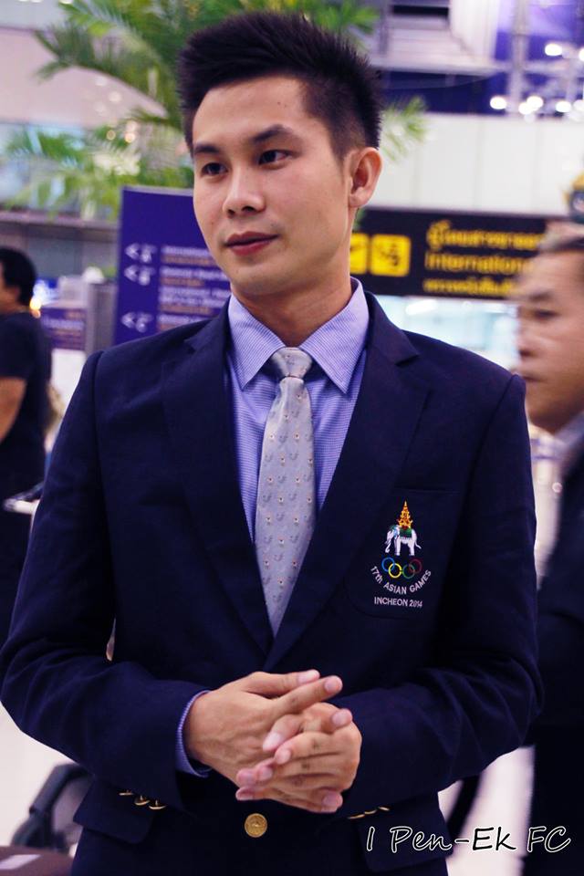 เป็นเอก การะเกตุ