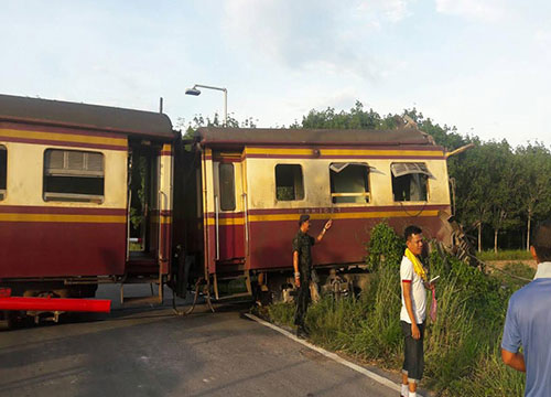 บึ้มรถไฟ ปัตตานี