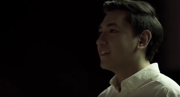 เหตุใดเราจึงจำเป็นต้องยืนเมื่อเพลงสรรเสริญพระบารมีดังขึ้น