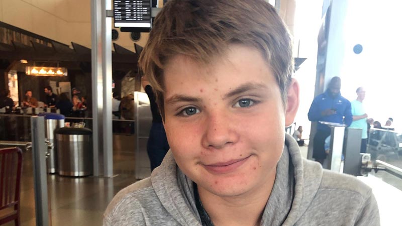 ยูไนเต็ดแอร์ไลน์ส ส่ง ผดส. เด็กขึ้นเครื่องผิดลำ