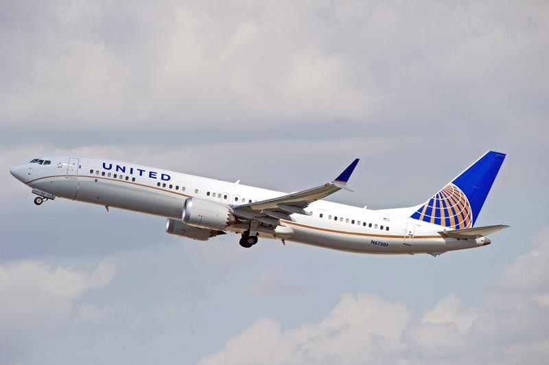 ยูไนเต็ดแอร์ไลน์ส ส่ง ผดส. เด็กขึ้นเครื่องผิดลำ