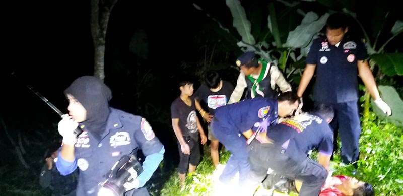 สาวคบซ้อน นัดเคลียร์ 2 หนุ่ม เพื่อนโดนแทงดับ