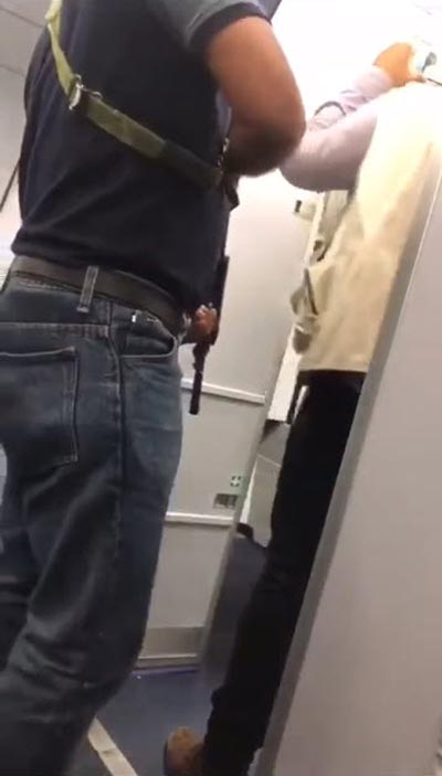 คลิปจี้เครื่องบิน