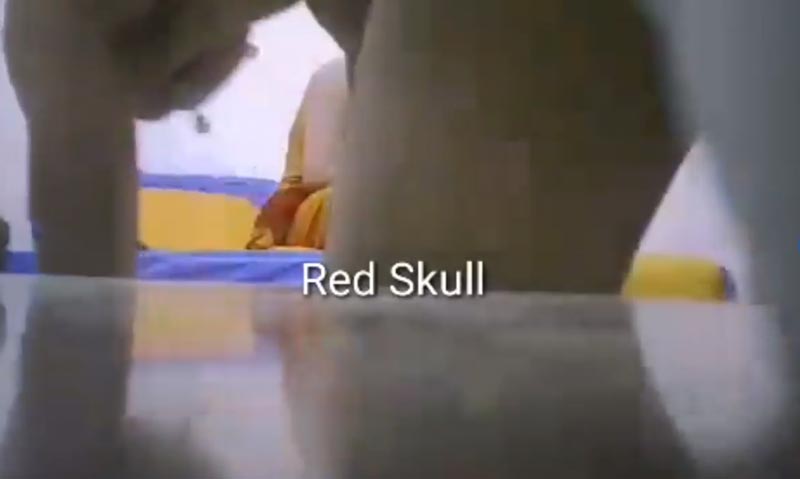 เจ้าอาวาสดัง มั่วเด็กหนุ่มในห้อง