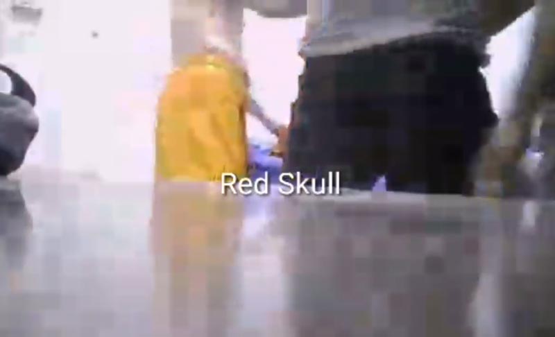 เจ้าอาวาสดัง มั่วเด็กหนุ่มในห้อง